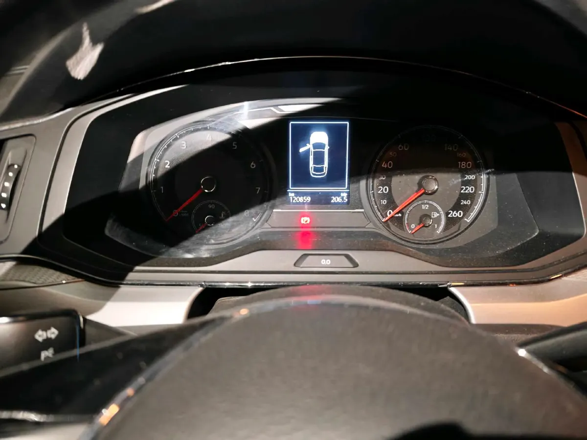 2019 Volkswagen T-Cross 1.4T 150HP L4 7DCT,autocango,china used car exporter,china ev exporter,chinese used car exporter,chinese used ev exporter