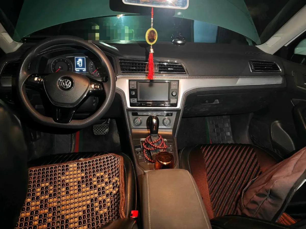 2019 Volkswagen T-Cross 1.4T 150HP L4 7DCT,autocango,china used car exporter,china ev exporter,chinese used car exporter,chinese used ev exporter