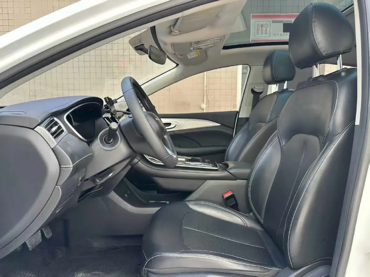 2022 Roewe RX5 eMAX 1.5T 169HP L4 AMT PHEV 16.6KWH,autocango,china used car exporter,china ev exporter,chinese used car exporter,chinese used ev exporter