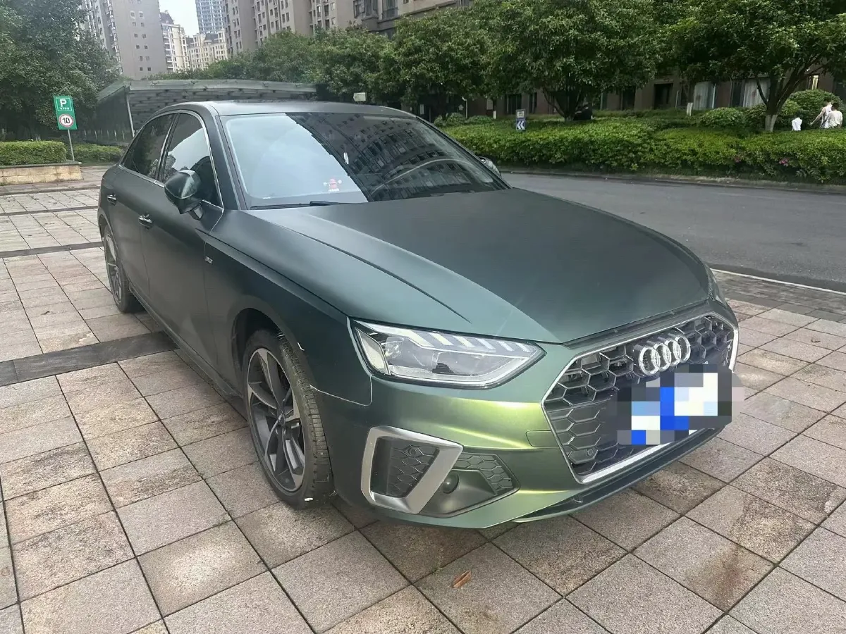 2020 Audi A4L 2.0T 190HP L4 7DCT,autocango,china used car exporter,china ev exporter,chinese used car exporter,chinese used ev exporter