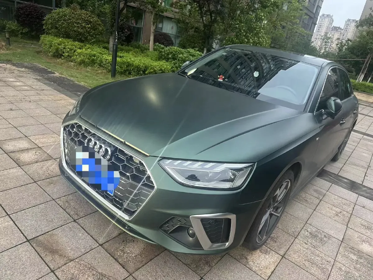 2020 Audi A4L 2.0T 190HP L4 7DCT,autocango,china used car exporter,china ev exporter,chinese used car exporter,chinese used ev exporter