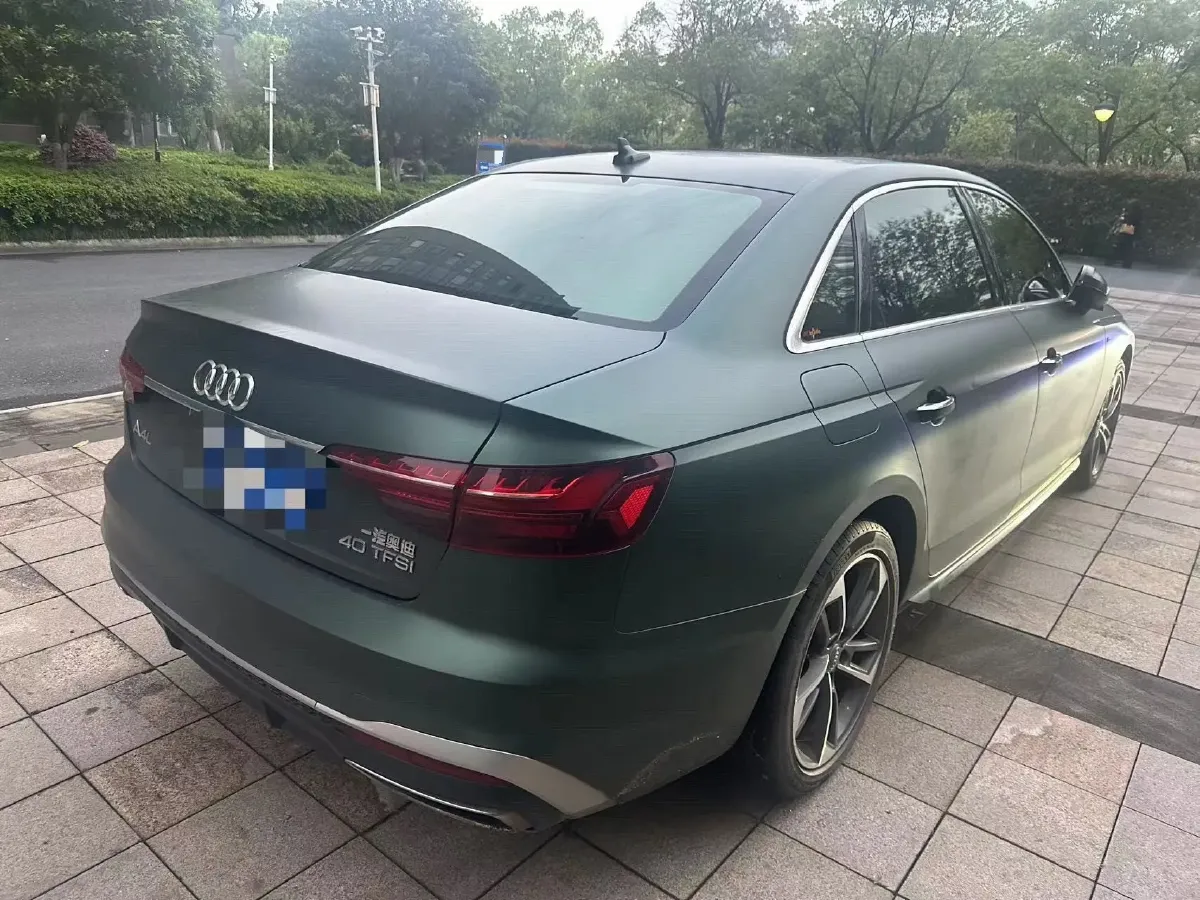 2020 Audi A4L 2.0T 190HP L4 7DCT,autocango,china used car exporter,china ev exporter,chinese used car exporter,chinese used ev exporter