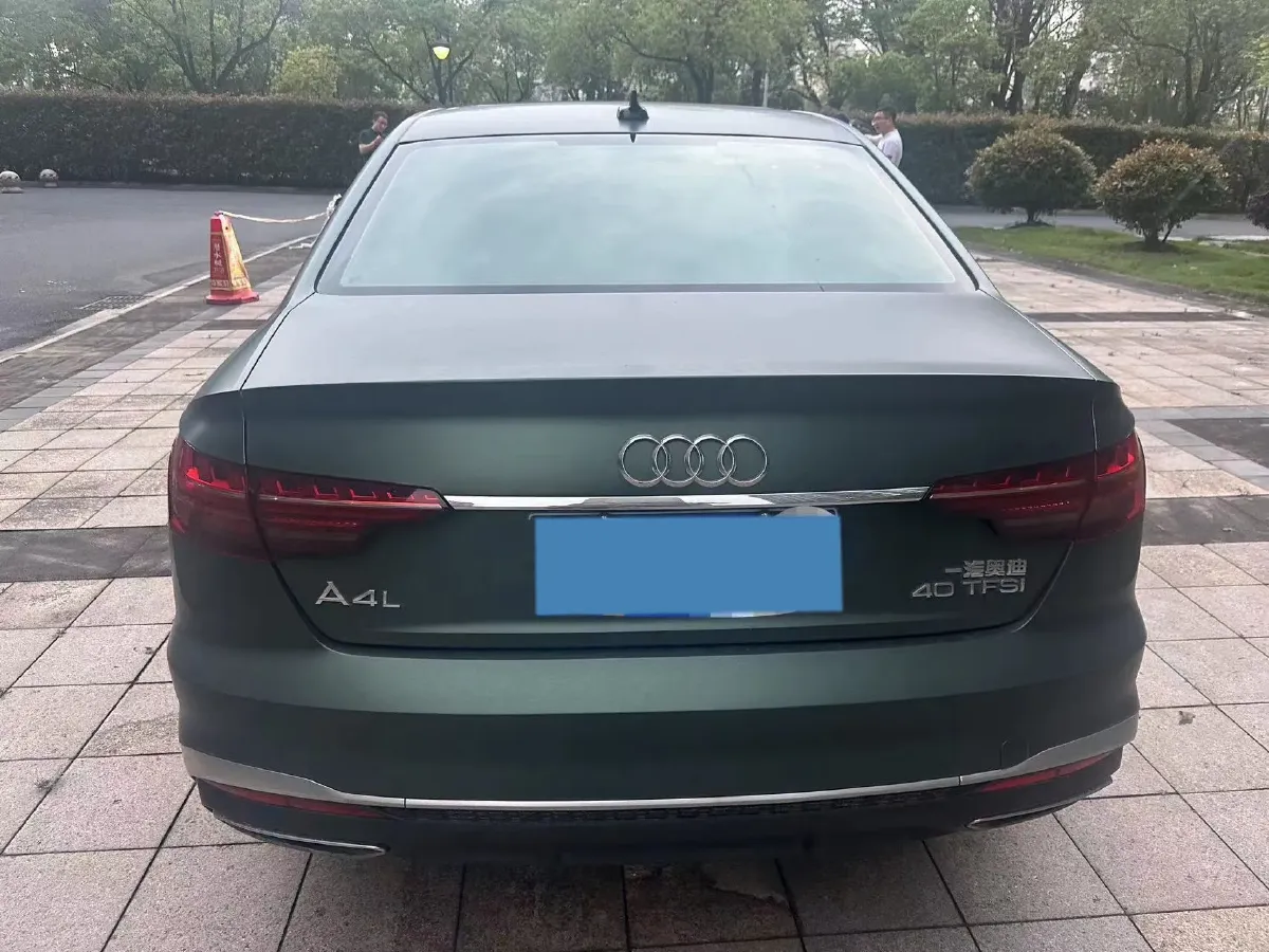 2020 Audi A4L 2.0T 190HP L4 7DCT,autocango,china used car exporter,china ev exporter,chinese used car exporter,chinese used ev exporter