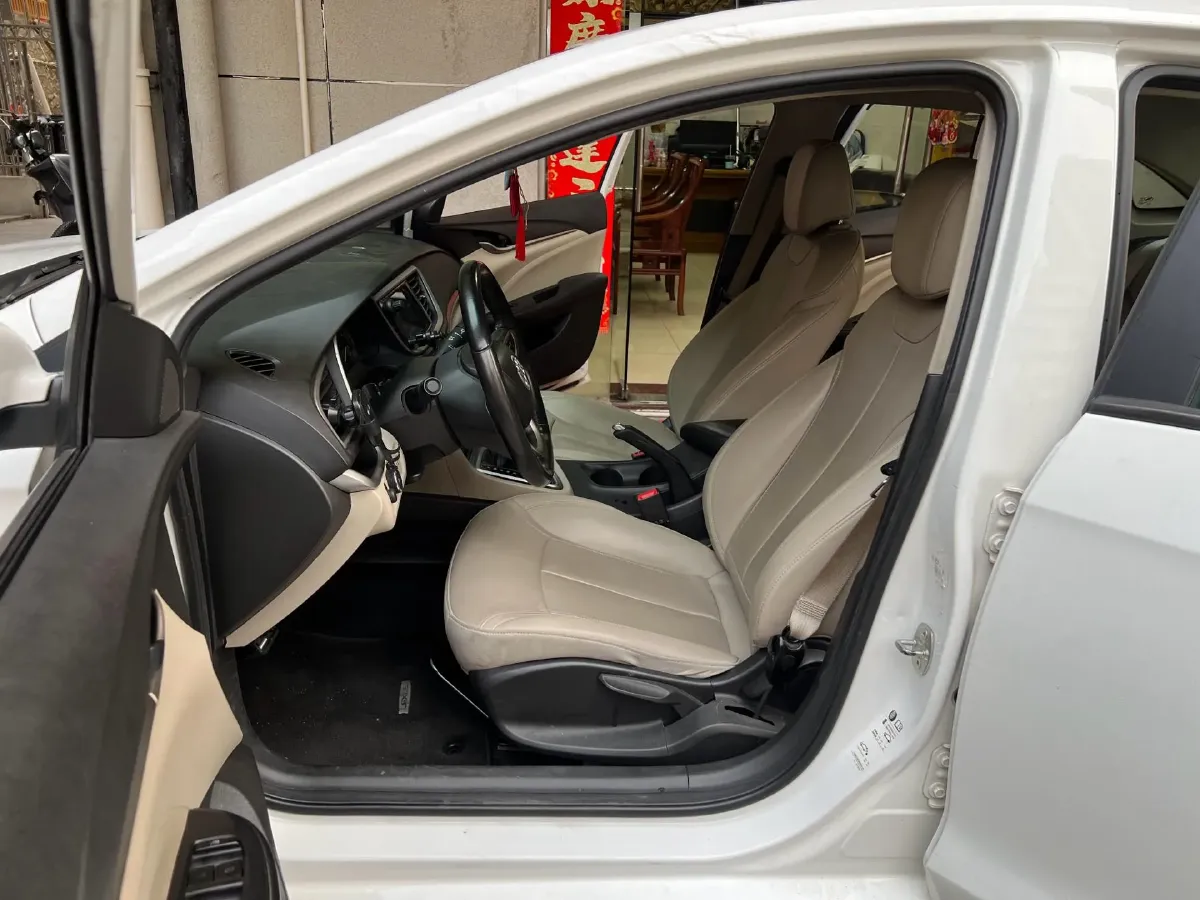 2019 Buick Excelle 1.0T 125HP L3 6DCT,autocango,china used car exporter,china ev exporter,chinese used car exporter,chinese used ev exporter