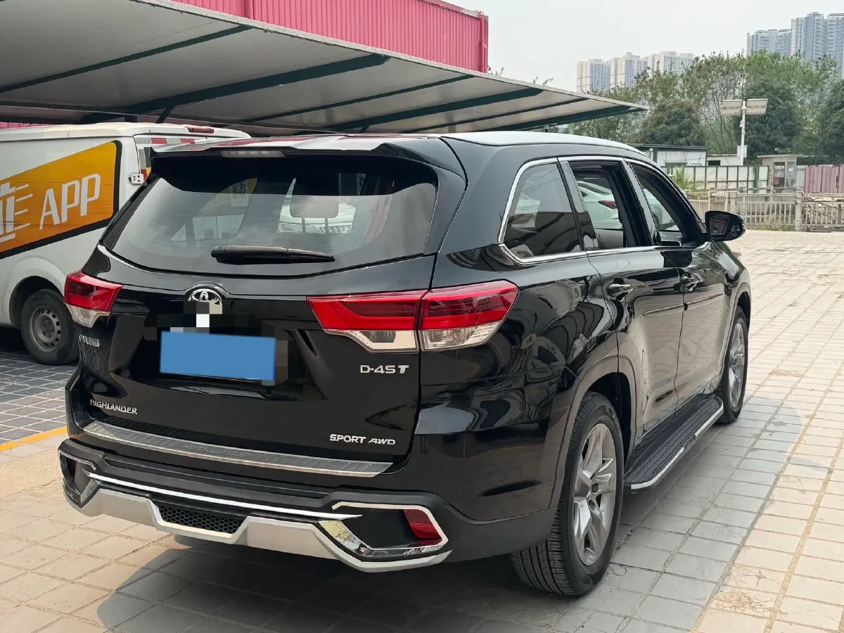 2020 Toyota Highlander 2.0T 220HP L4 6AT,autocango,china used car exporter,china ev exporter,chinese used car exporter,chinese used ev exporter