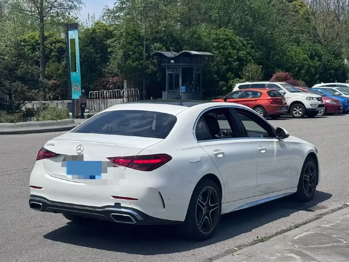 2023 Mercedes-Benz C Class 1.5T 204HP L4 9AT,autocango,china used car exporter,china ev exporter,chinese used car exporter,chinese used ev exporter