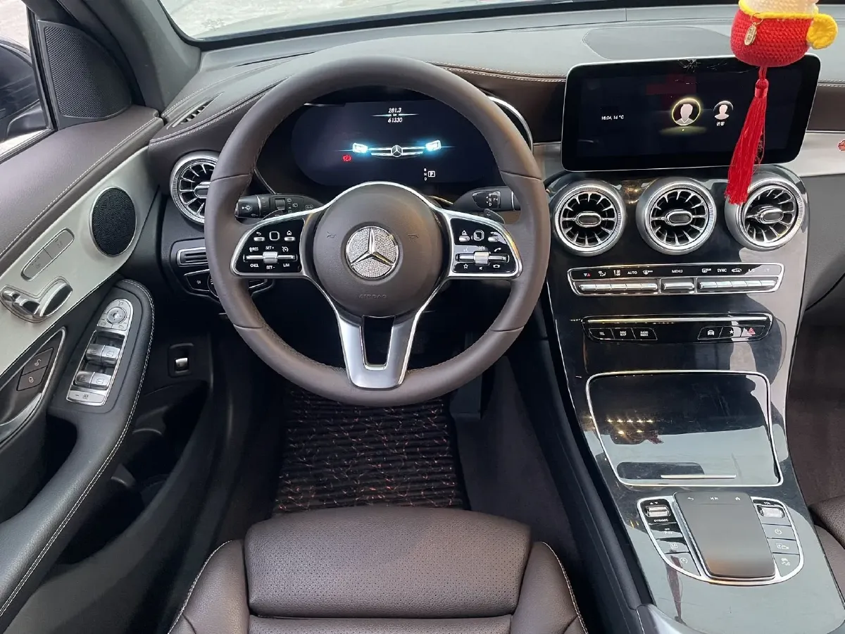 2022 Mercedes-Benz GLC Class 2.0T 197HP L4 9AT,autocango,china used car exporter,china ev exporter,chinese used car exporter,chinese used ev exporter