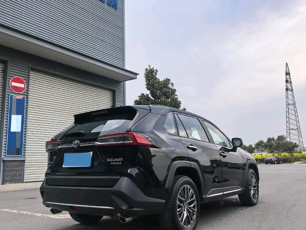 2024 Toyota Wildlander 2.5L 178HP L4 E-CVT Hybrid,autocango,china used car exporter,china ev exporter,chinese used car exporter,chinese used ev exporter