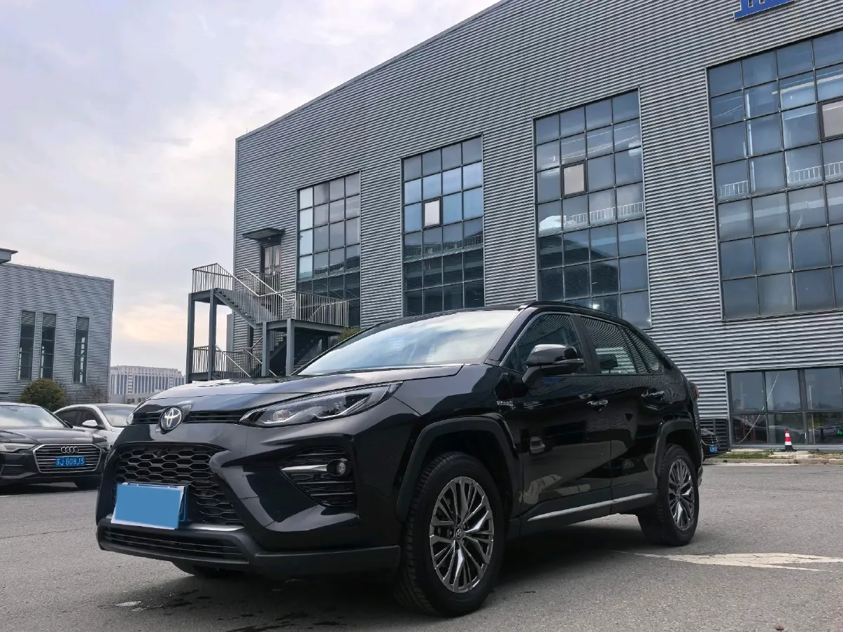 2024 Toyota Wildlander 2.5L 178HP L4 E-CVT Hybrid,autocango,china used car exporter,china ev exporter,chinese used car exporter,chinese used ev exporter