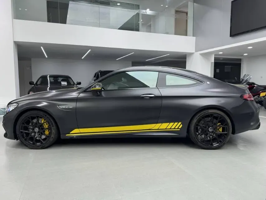 2021 Mercedes-Benz C AMG 4.0T 476HP V8 9AT,autocango,china used car exporter,china ev exporter,chinese used car exporter,chinese used ev exporter