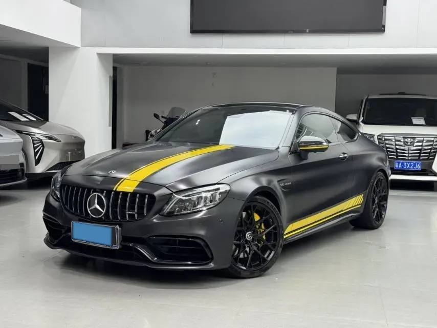 2021 Mercedes-Benz C AMG 4.0T 476HP V8 9AT,autocango,china used car exporter,china ev exporter,chinese used car exporter,chinese used ev exporter