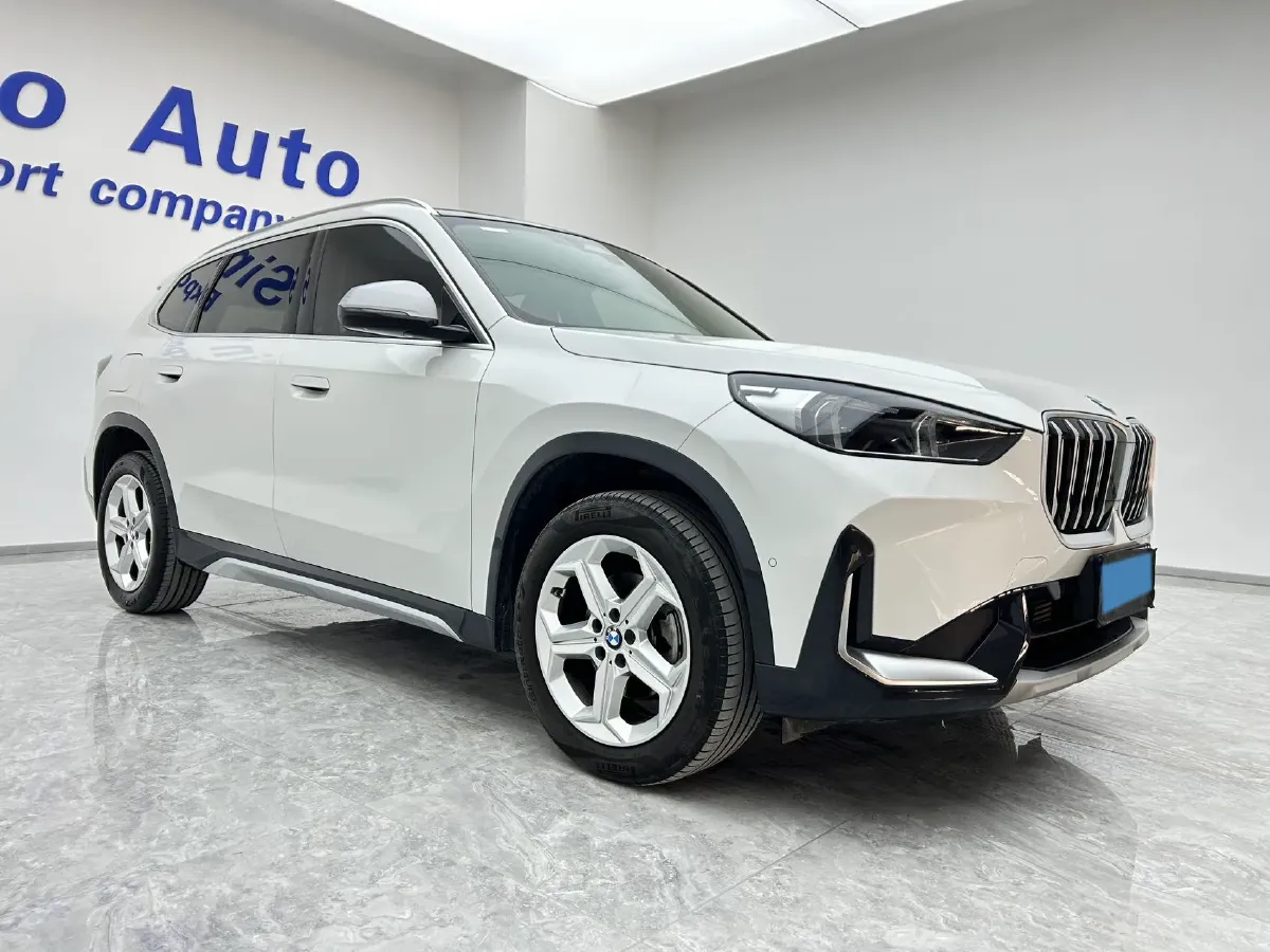 2023 BMW X1 1.5T 156HP L3 7DCT,autocango,china used car exporter,china ev exporter,chinese used car exporter,chinese used ev exporter