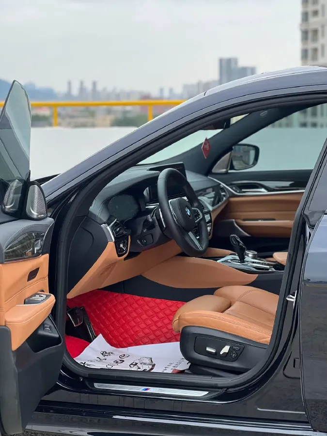 2021 BMW 6 Series GT 2.0T 258HP L4 8AT,autocango,china used car exporter,china ev exporter,chinese used car exporter,chinese used ev exporter