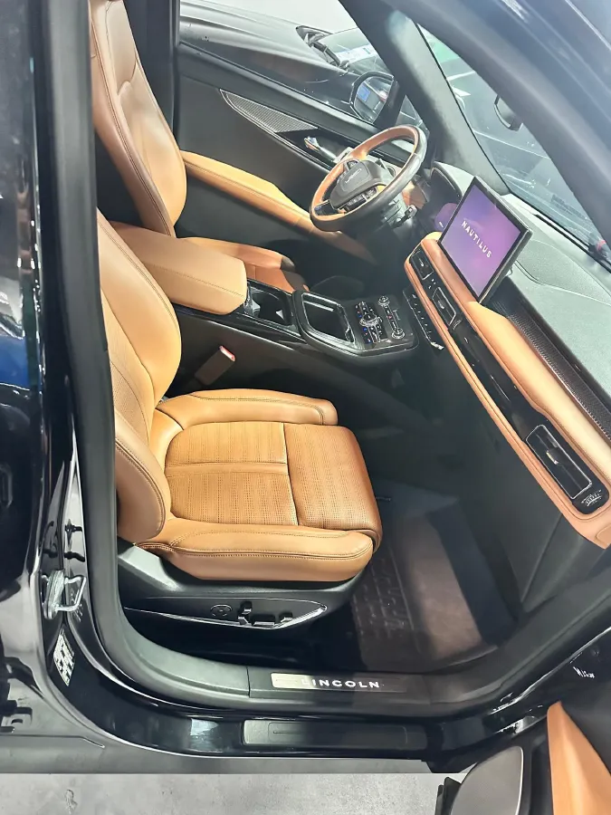 2021 Lincoln Nautilus 2.7T 322HP V6 8AT,autocango,china used car exporter,china ev exporter,chinese used car exporter,chinese used ev exporter