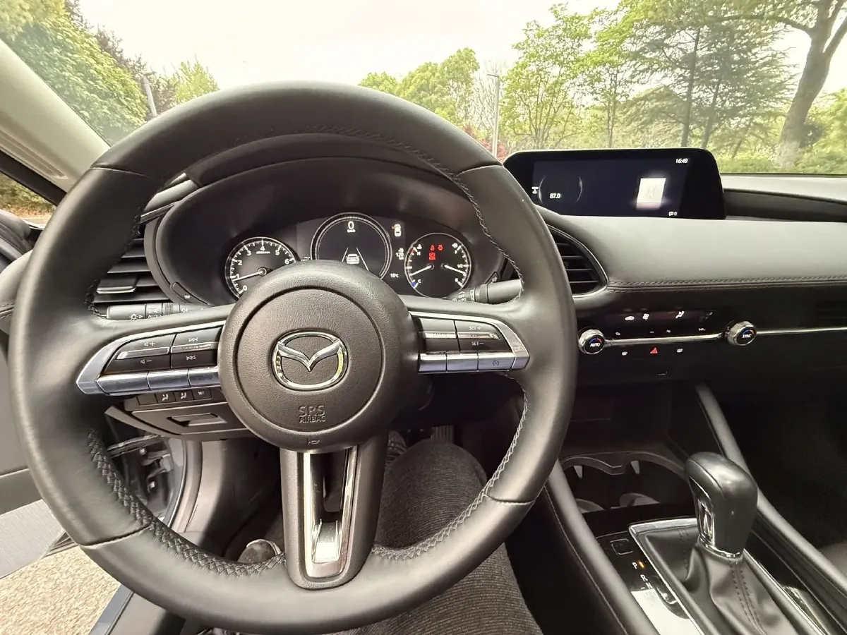 2023 Mazda 3 Axela 2.0L 158HP L4 6AT,autocango,china used car exporter,china ev exporter,chinese used car exporter,chinese used ev exporter