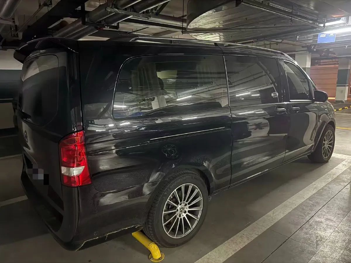 2021 Mercedes-Benz Vito 2.0T 211HP L4 9AT,autocango,china used car exporter,china ev exporter,chinese used car exporter,chinese used ev exporter