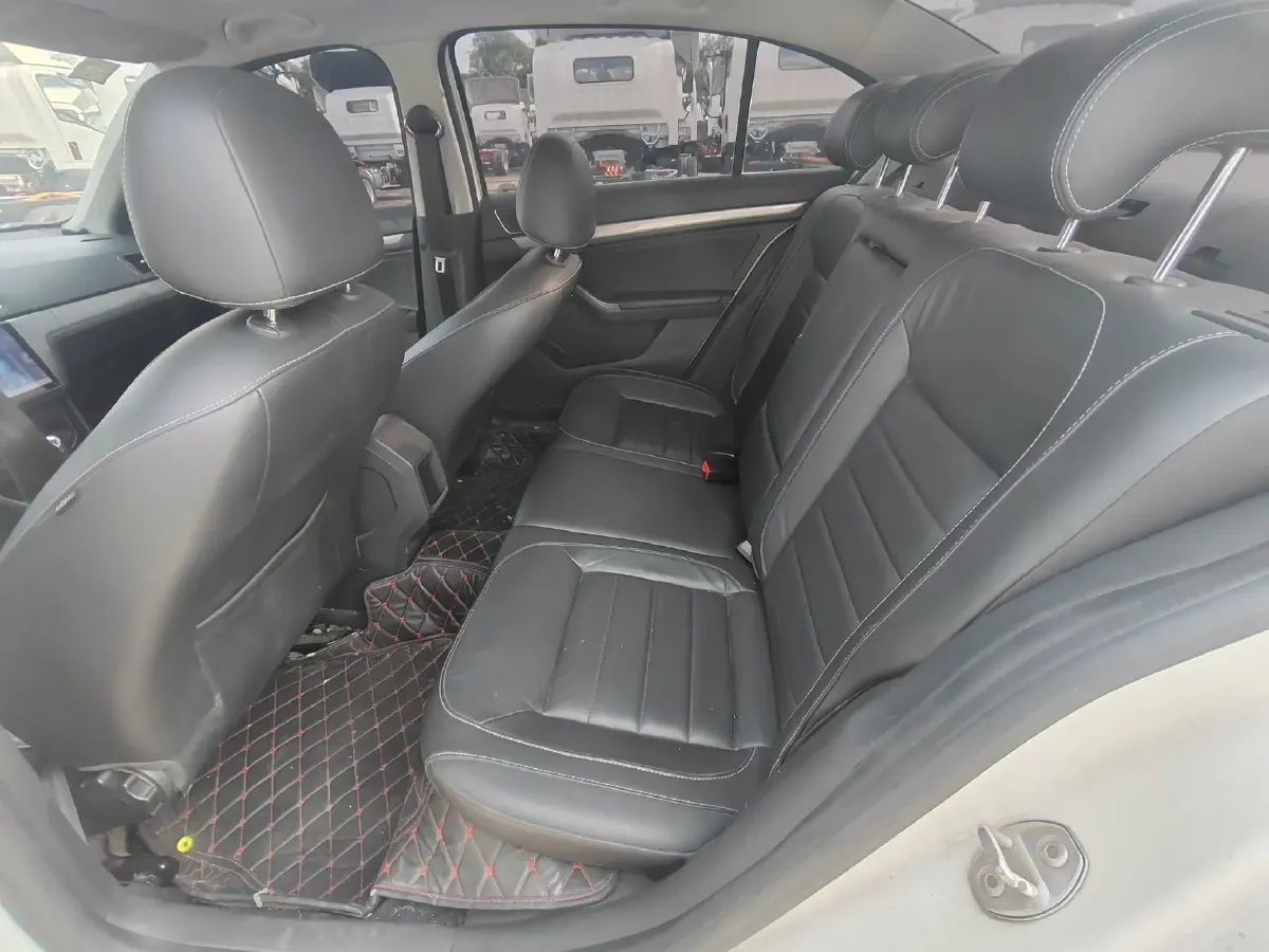 2015 Volkswagen Lavida 1.6L 110HP L4 6AT,autocango,china used car exporter,china ev exporter,chinese used car exporter,chinese used ev exporter