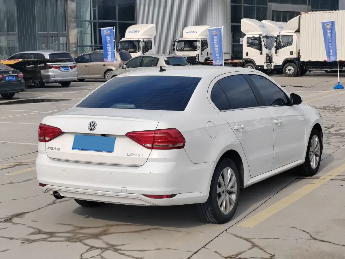 2015 Volkswagen Lavida 1.6L 110HP L4 6AT,autocango,china used car exporter,china ev exporter,chinese used car exporter,chinese used ev exporter