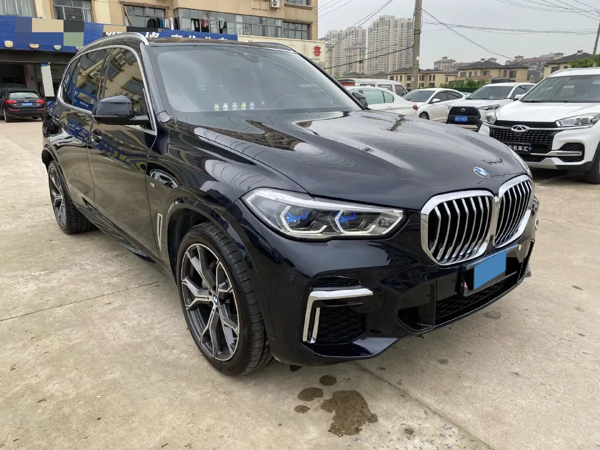 2022 BMW X5 3.0T 333HP L6 8AT,autocango,china used car exporter,china ev exporter,chinese used car exporter,chinese used ev exporter