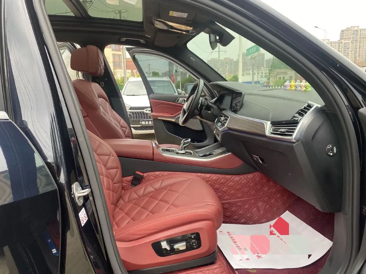 2022 BMW X5 3.0T 333HP L6 8AT,autocango,china used car exporter,china ev exporter,chinese used car exporter,chinese used ev exporter