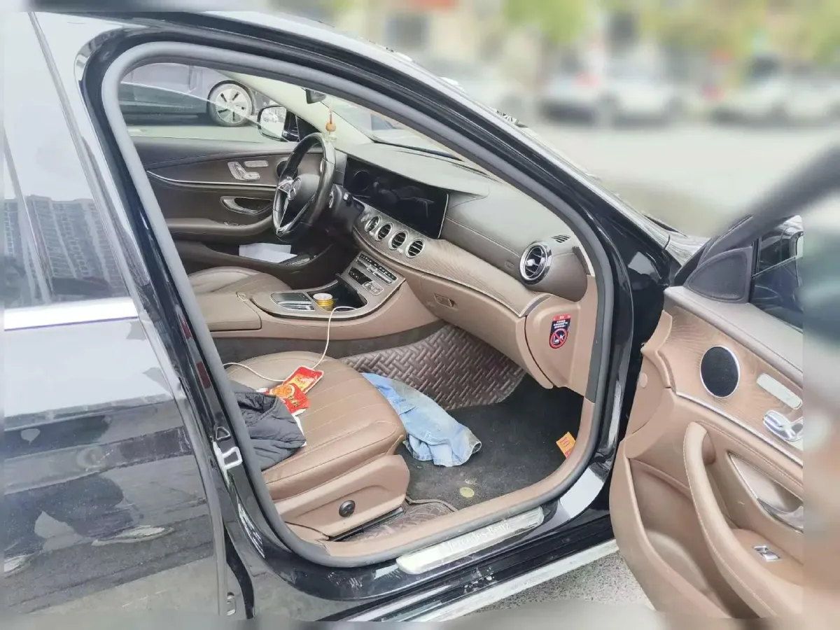 2021 Mercedes-Benz E Class 2.0T 258HP L4 9AT,autocango,china used car exporter,china ev exporter,chinese used car exporter,chinese used ev exporter