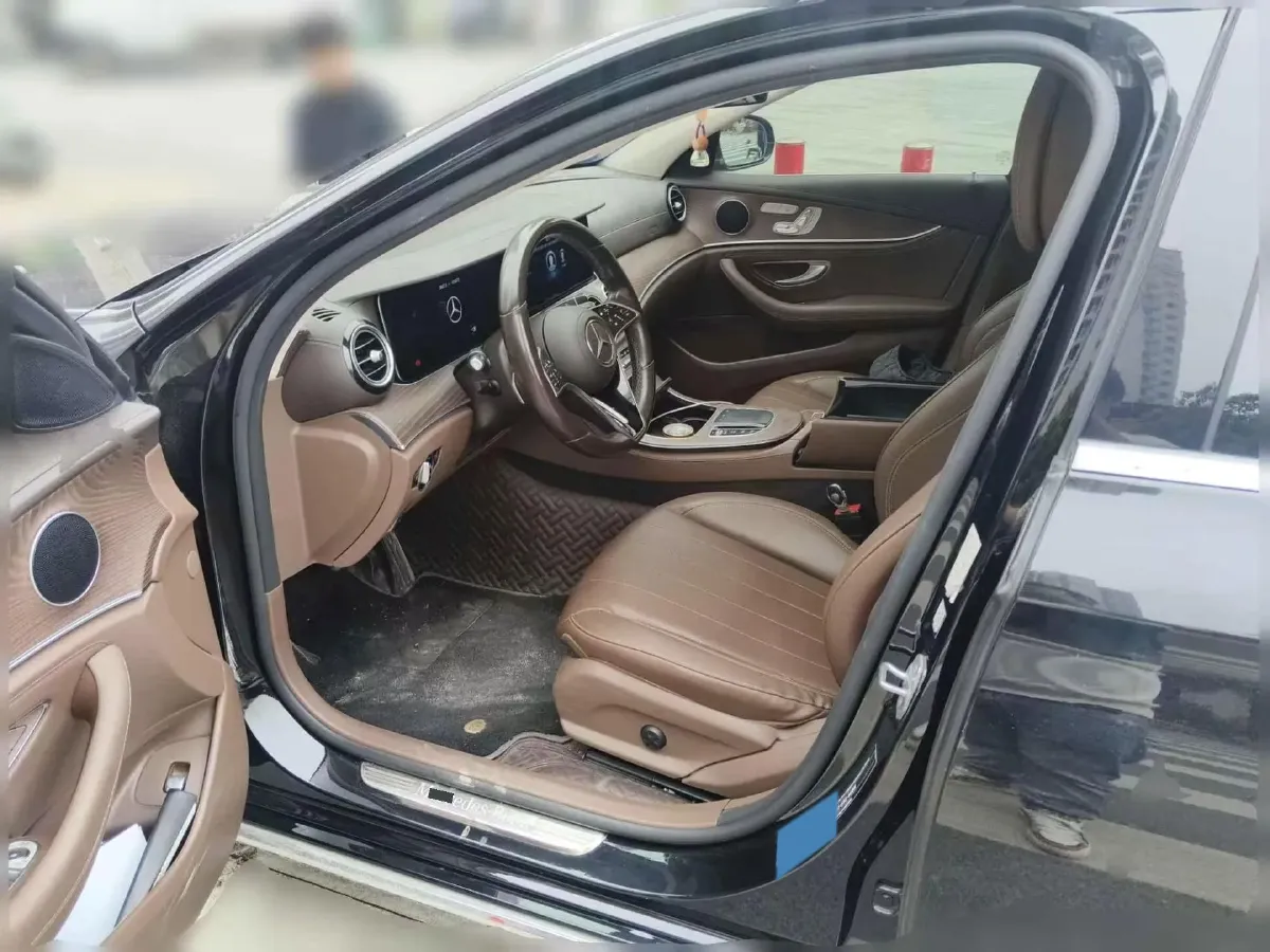 2021 Mercedes-Benz E Class 2.0T 258HP L4 9AT,autocango,china used car exporter,china ev exporter,chinese used car exporter,chinese used ev exporter