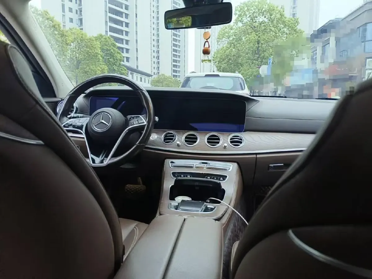 2021 Mercedes-Benz E Class 2.0T 258HP L4 9AT,autocango,china used car exporter,china ev exporter,chinese used car exporter,chinese used ev exporter