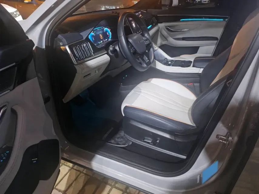 2024 BYD Song Plus 1.5L 110HP L4 E-CVT PHEV 12.9KWH,autocango,china used car exporter,china ev exporter,chinese used car exporter,chinese used ev exporter