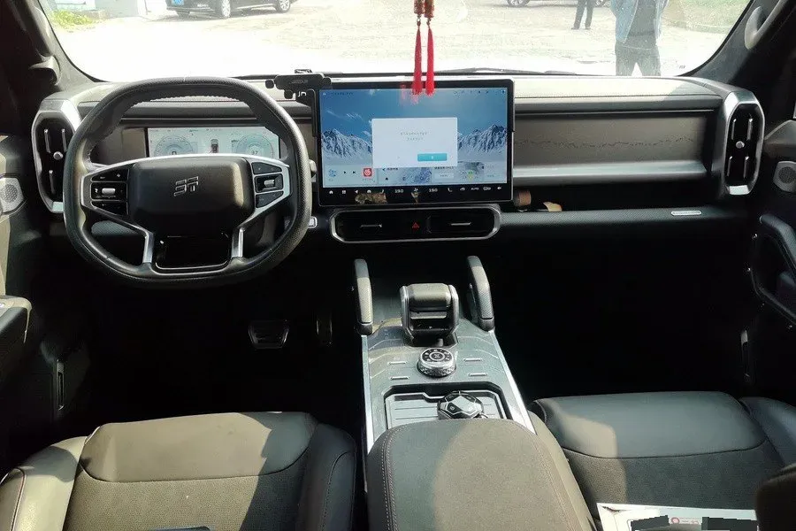 2023 Jetour Traveller 2.0T 254HP L4 7DCT,autocango,china used car exporter,china ev exporter,chinese used car exporter,chinese used ev exporter