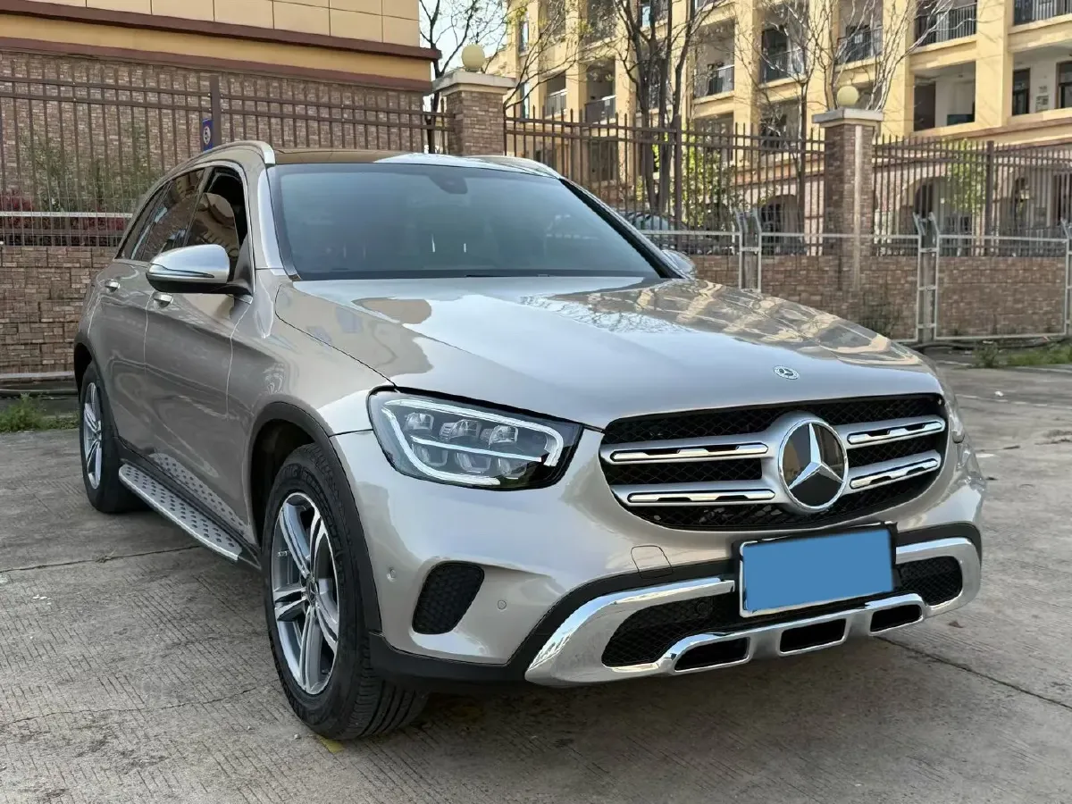 2021 Mercedes-Benz GLC Class 2.0T 197HP L4 9AT,autocango,china used car exporter,china ev exporter,chinese used car exporter,chinese used ev exporter
