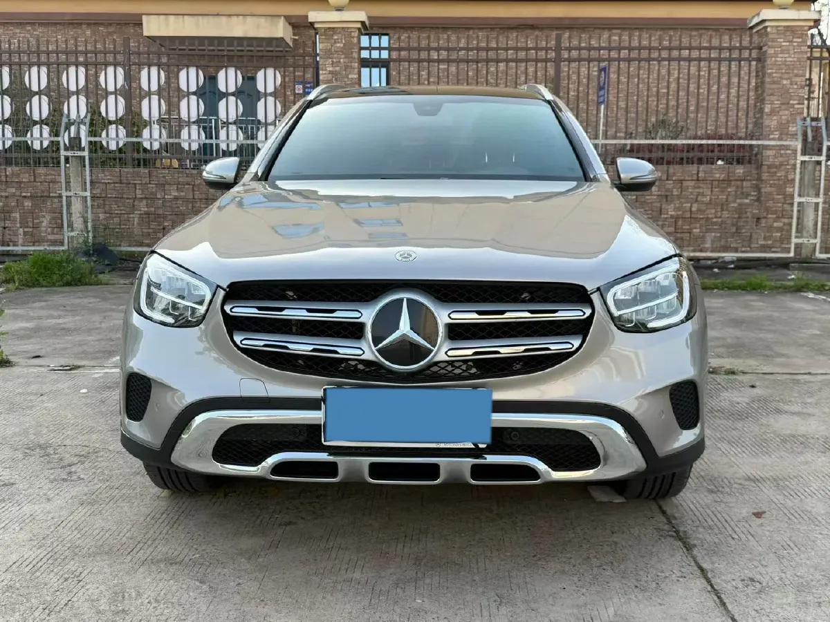 2021 Mercedes-Benz GLC Class 2.0T 197HP L4 9AT,autocango,china used car exporter,china ev exporter,chinese used car exporter,chinese used ev exporter