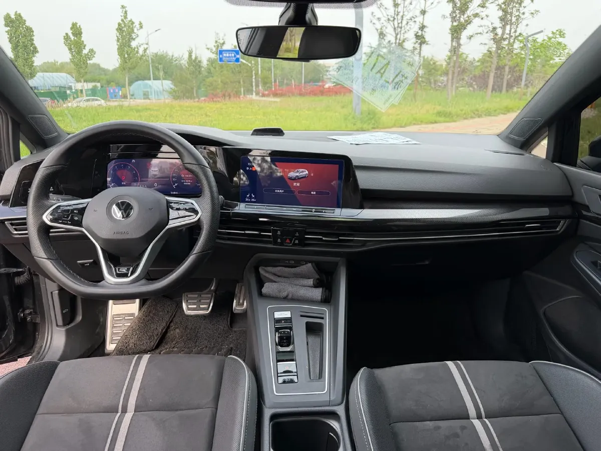 2023 Volkswagen Golf 1.4T 150HP L4 7DCT,autocango,china used car exporter,china ev exporter,chinese used car exporter,chinese used ev exporter