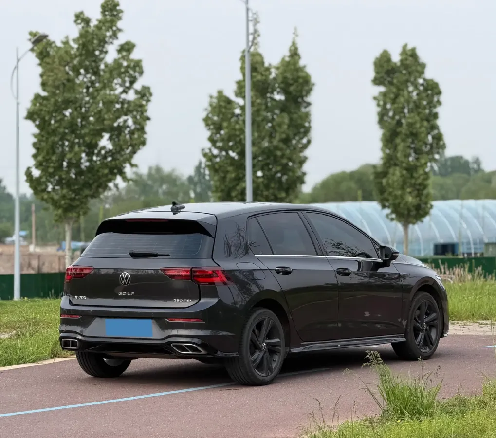 2023 Volkswagen Golf 1.4T 150HP L4 7DCT,autocango,china used car exporter,china ev exporter,chinese used car exporter,chinese used ev exporter