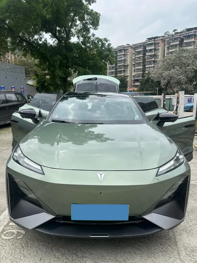 2024 Deepal S07 BEV 66.8KWH,autocango,china used car exporter,china ev exporter,chinese used car exporter,chinese used ev exporter