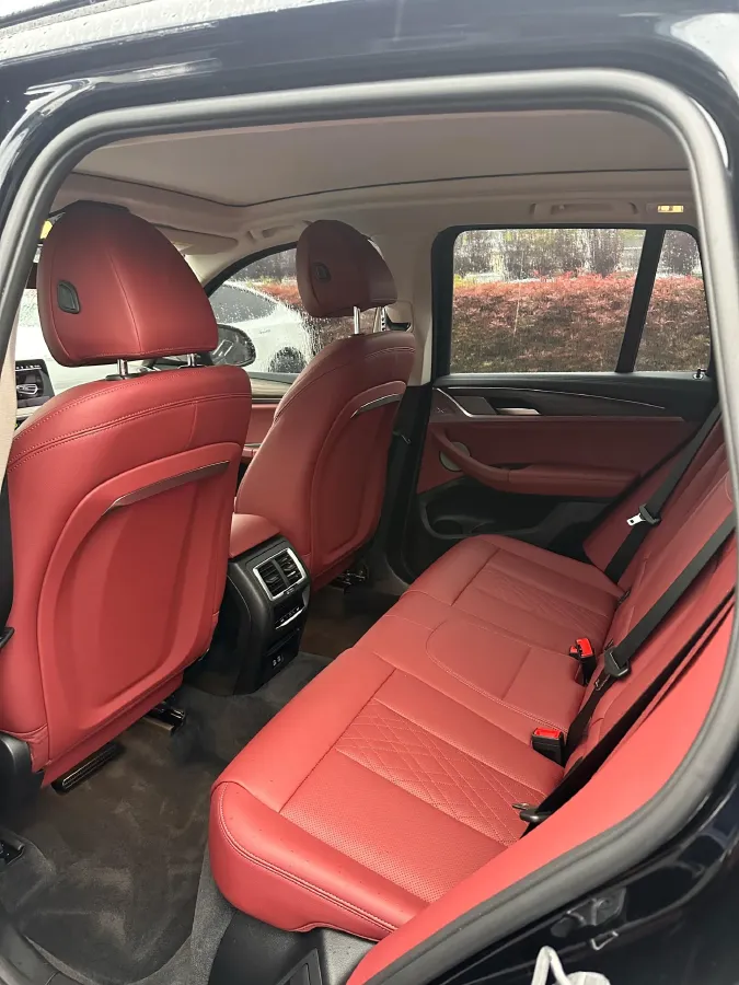 2023 BMW X3 2.0T 245HP L4 8AT,autocango,china used car exporter,china ev exporter,chinese used car exporter,chinese used ev exporter