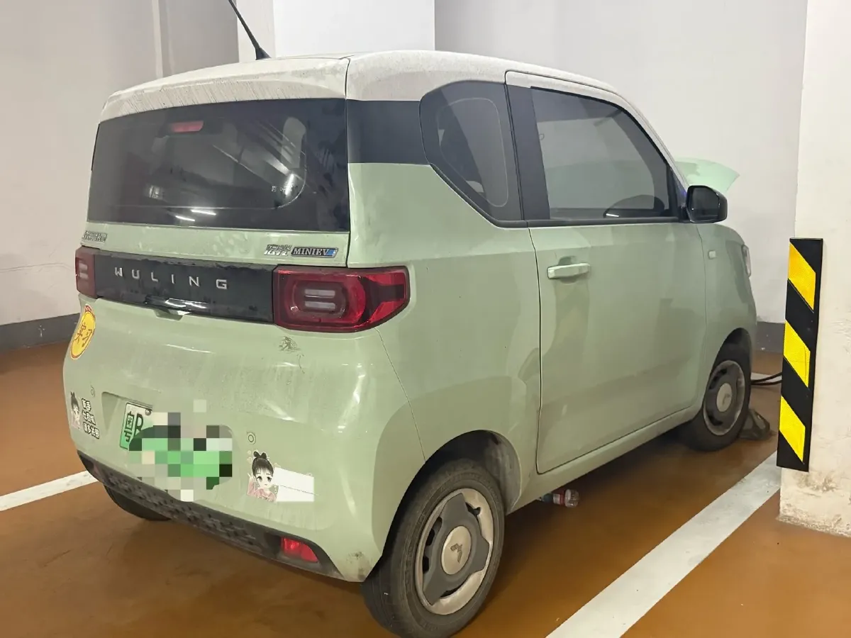 2020 WuLing HongGuang MINI EV BEV 13.8KWH,autocango,china used car exporter,china ev exporter,chinese used car exporter,chinese used ev exporter