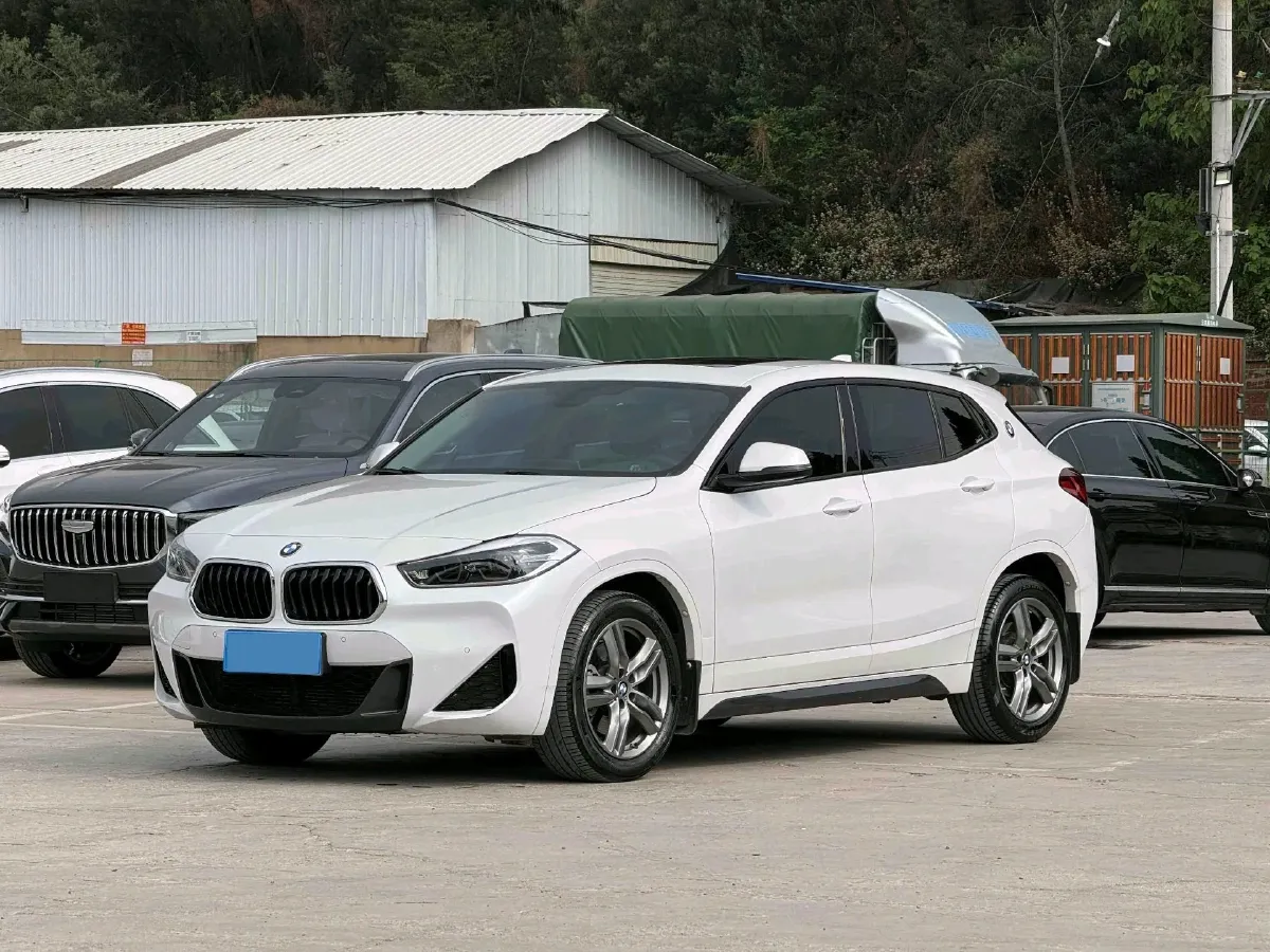 2021 BMW X2 2.0T 192HP L4 7DCT,autocango,china used car exporter,china ev exporter,chinese used car exporter,chinese used ev exporter