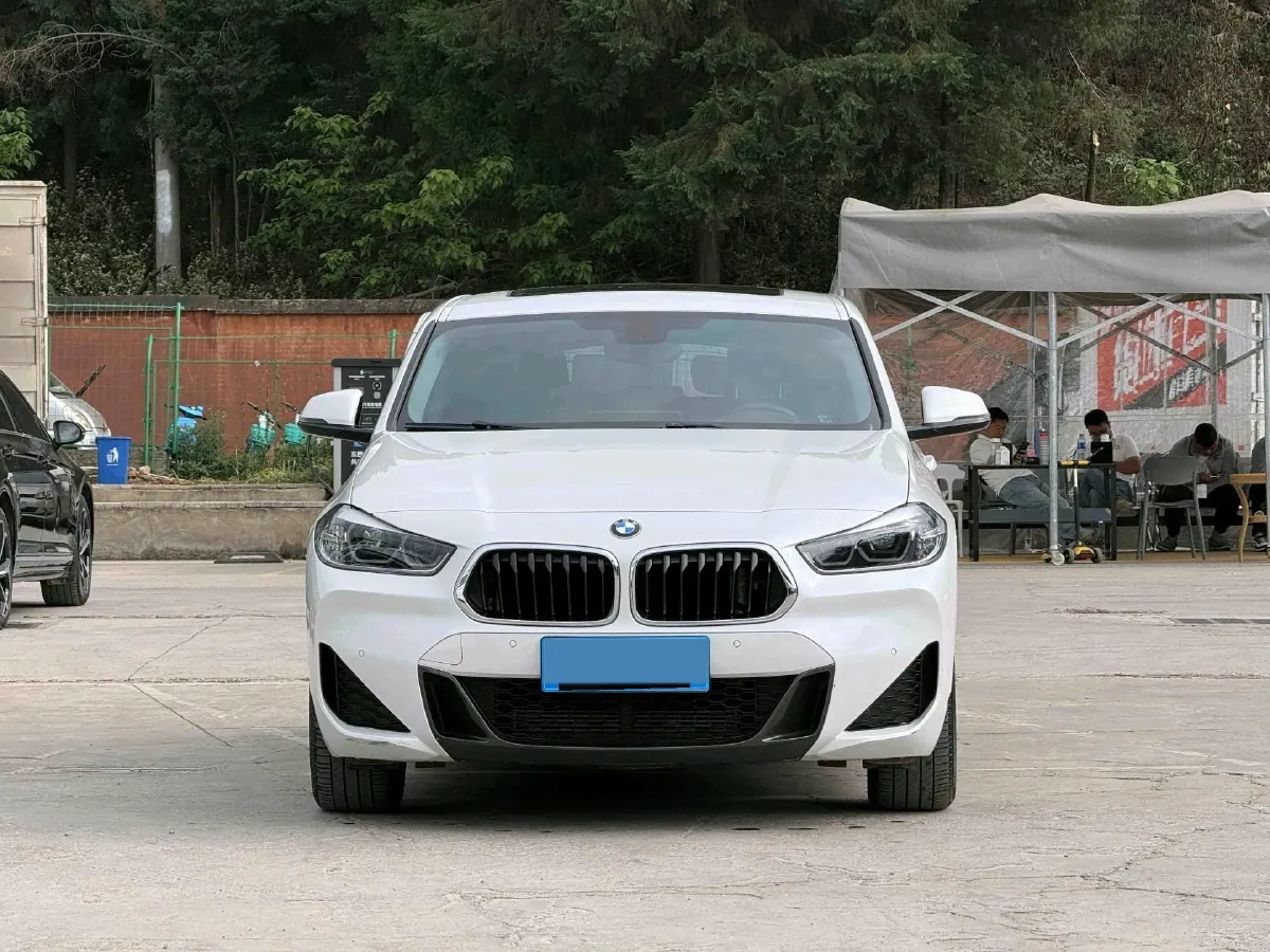 2021 BMW X2 2.0T 192HP L4 7DCT,autocango,china used car exporter,china ev exporter,chinese used car exporter,chinese used ev exporter
