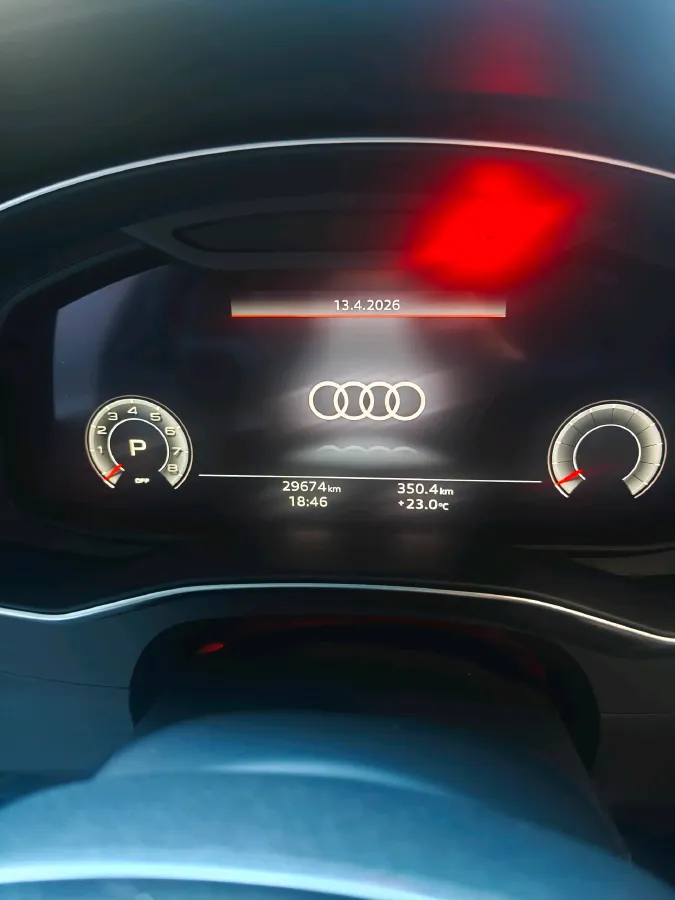 2024 Audi A6L 2.0T 245HP L4 7DCT,autocango,china used car exporter,china ev exporter,chinese used car exporter,chinese used ev exporter