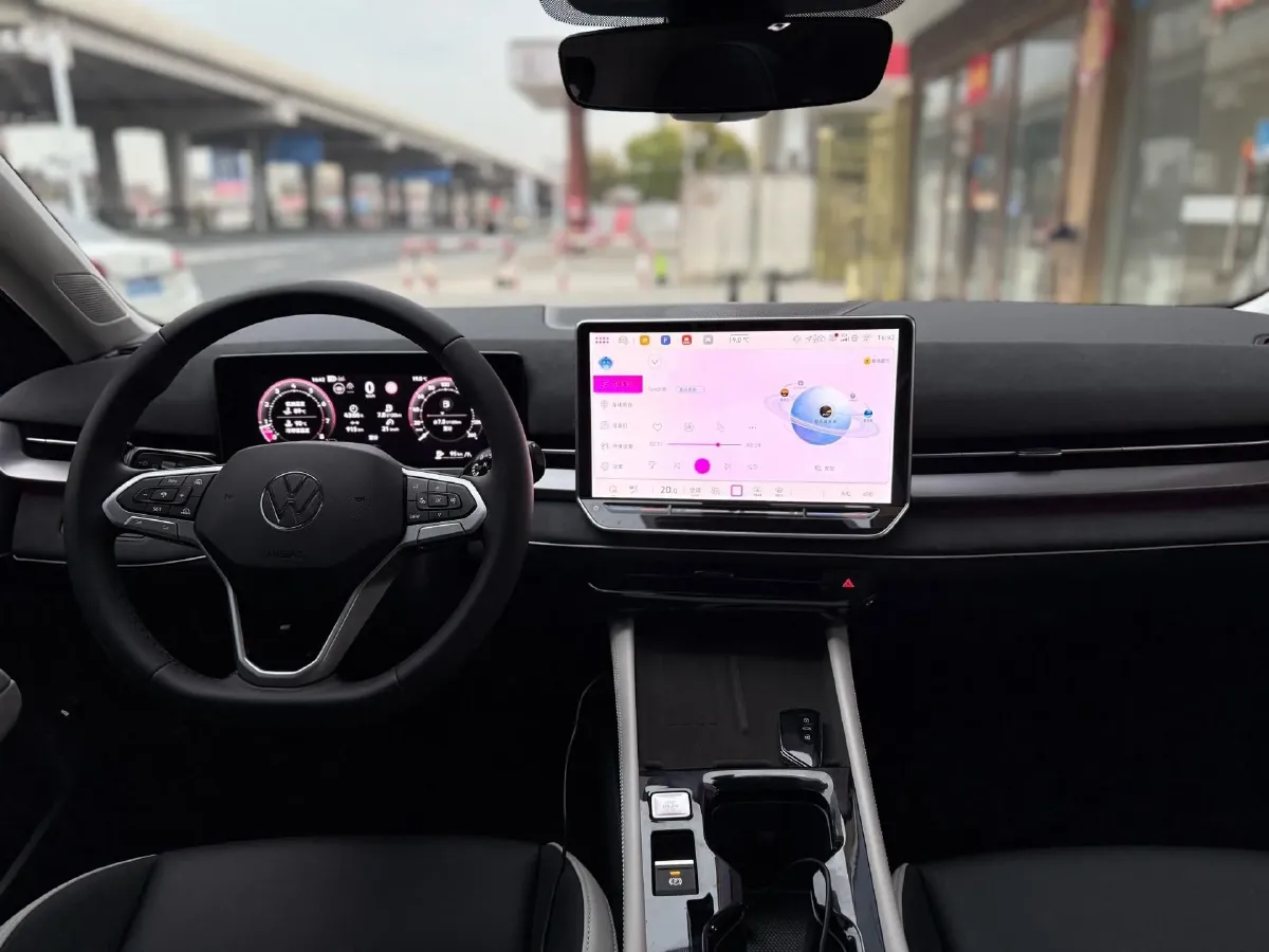 2026 Volkswagen Sagitar 1.5T 160HP L4 7DCT,autocango,china used car exporter,china ev exporter,chinese used car exporter,chinese used ev exporter