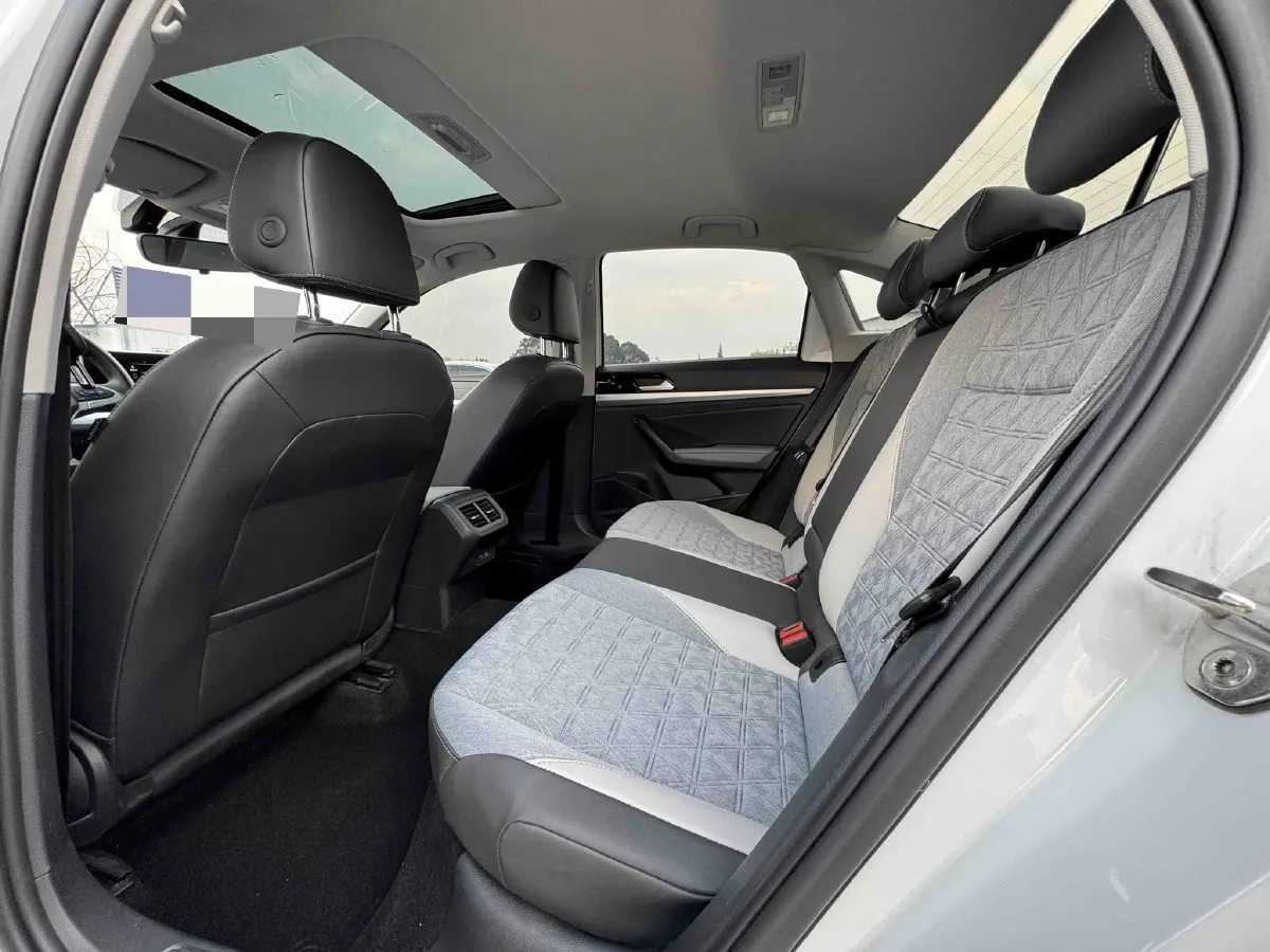 2023 Volkswagen Lavida 1.5L 113HP L4 6AT,autocango,china used car exporter,china ev exporter,chinese used car exporter,chinese used ev exporter