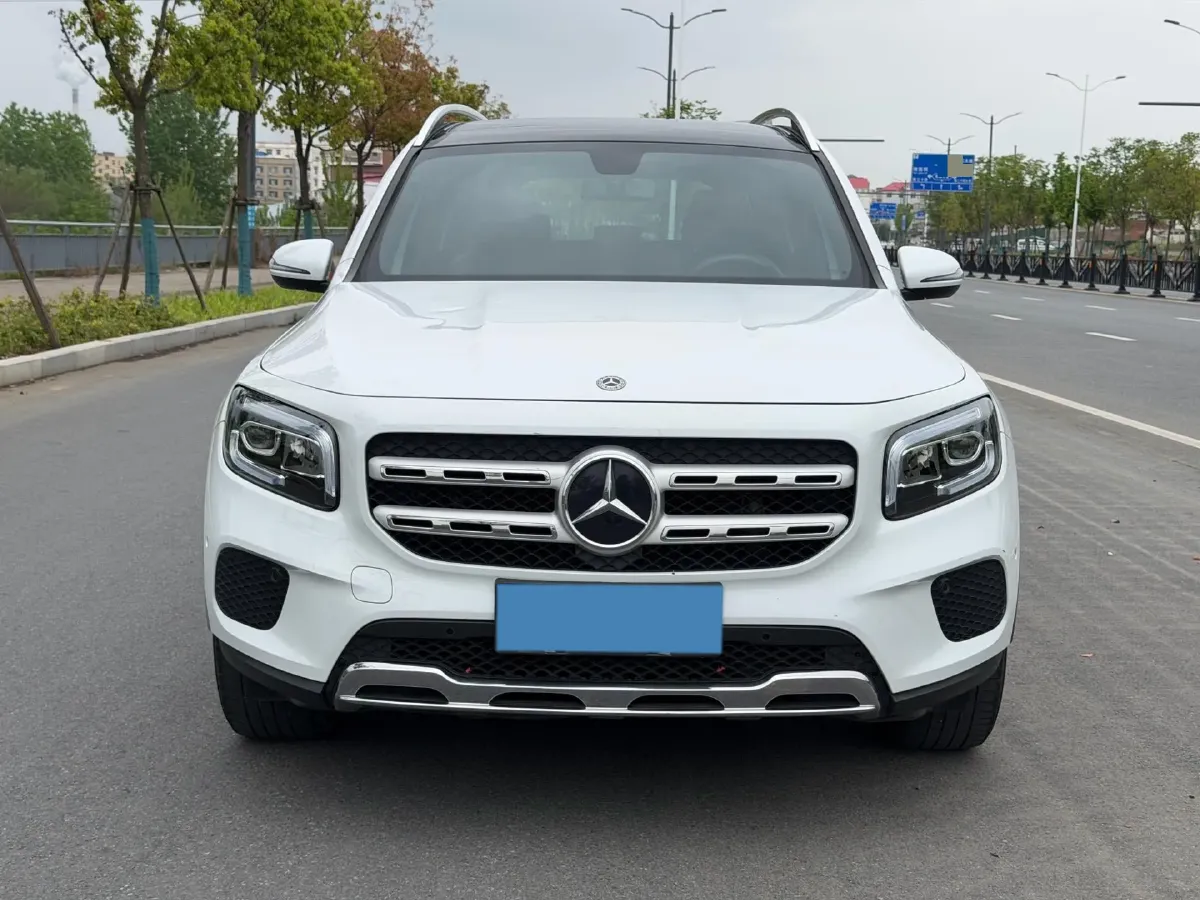 2021 Mercedes-Benz GLB Class 1.3T 163HP L4 7DCT,autocango,china used car exporter,china ev exporter,chinese used car exporter,chinese used ev exporter