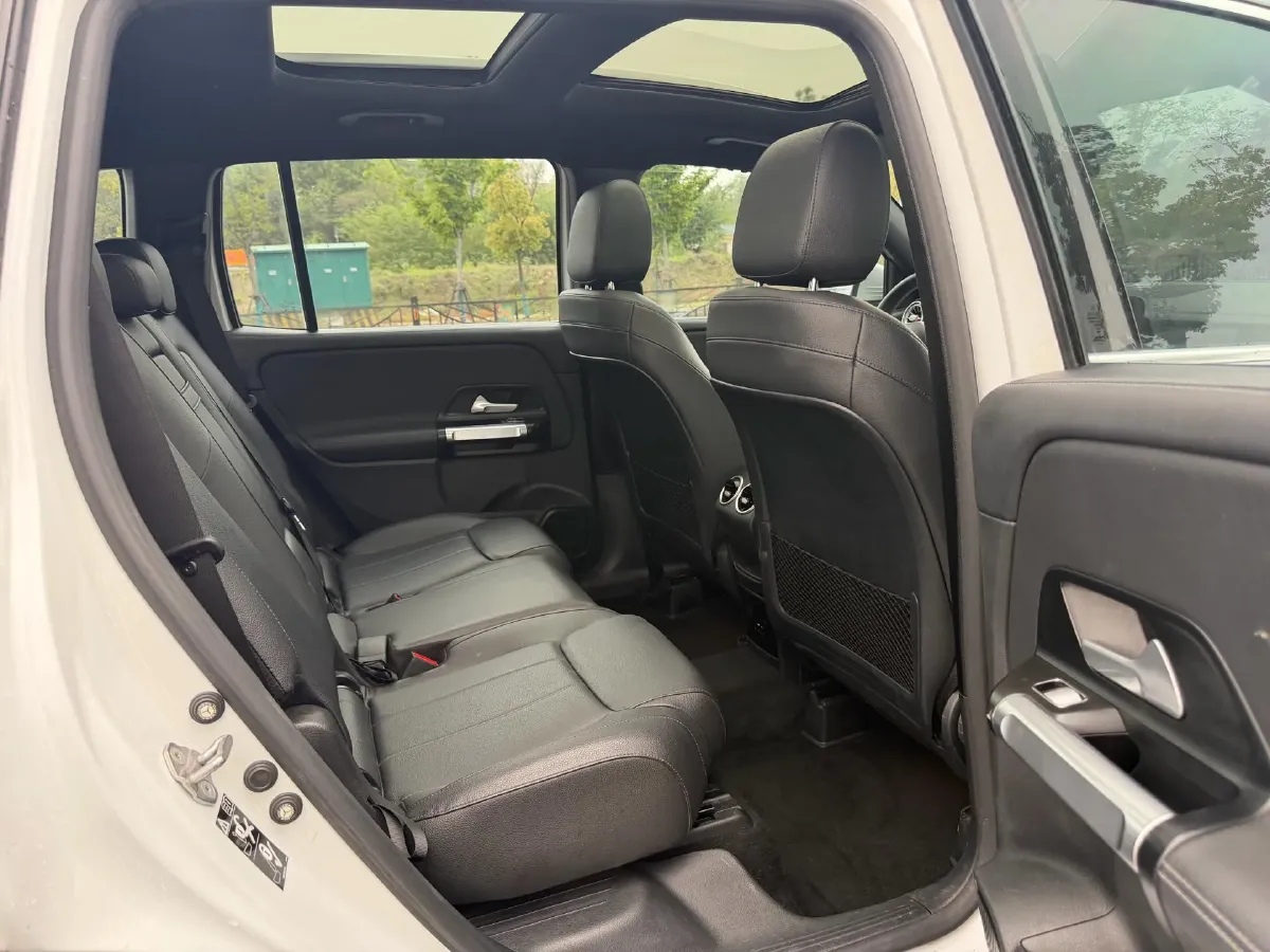 2021 Mercedes-Benz GLB Class 1.3T 163HP L4 7DCT,autocango,china used car exporter,china ev exporter,chinese used car exporter,chinese used ev exporter