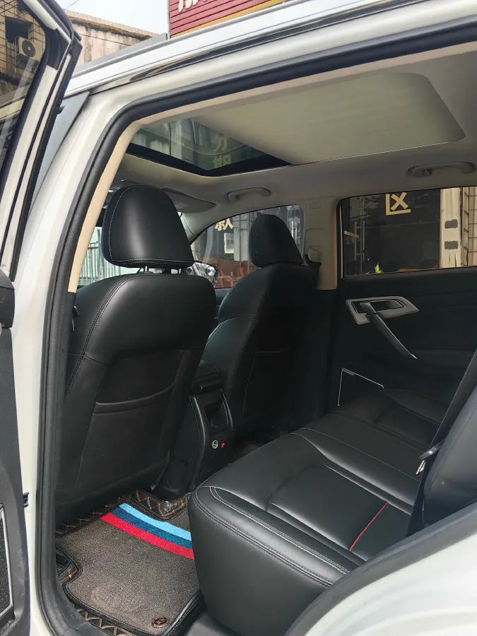 2020 Geely Azkarra 1.8T 163HP L4 6MT,autocango,china used car exporter,china ev exporter,chinese used car exporter,chinese used ev exporter