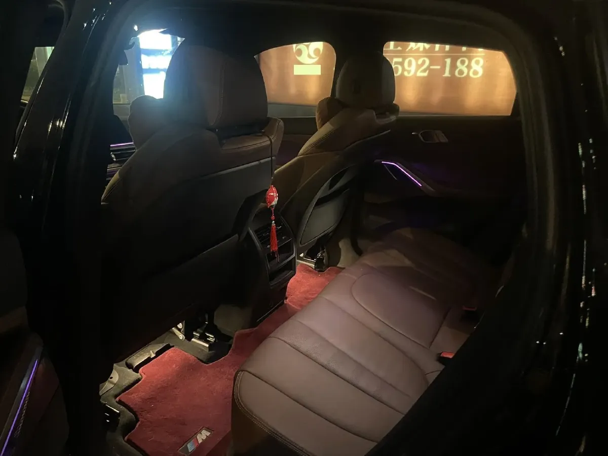 2021 BMW X6 3.0T 340HP L6 8AT,autocango,china used car exporter,china ev exporter,chinese used car exporter,chinese used ev exporter