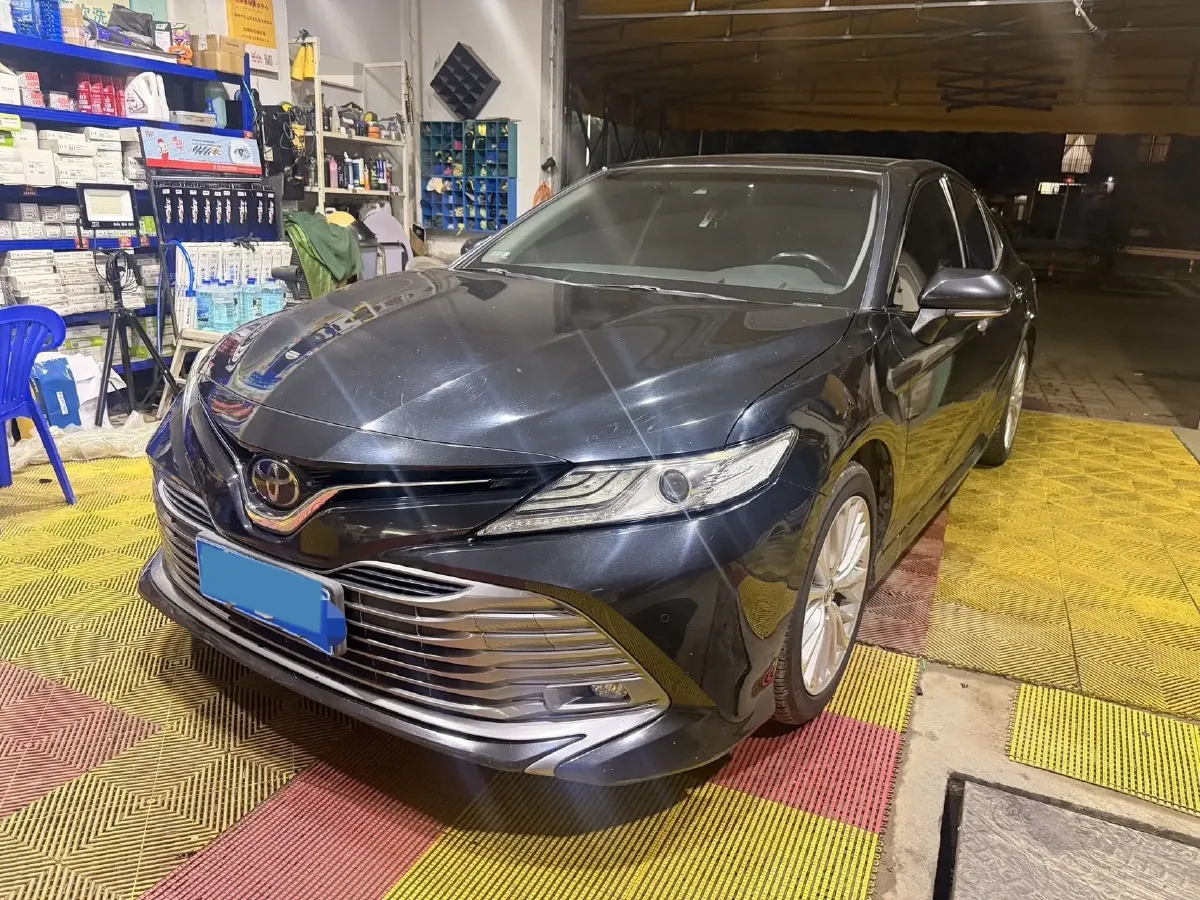 2018 Toyota Camry 2.5L 209HP L4 8AT,autocango,china used car exporter,china ev exporter,chinese used car exporter,chinese used ev exporter