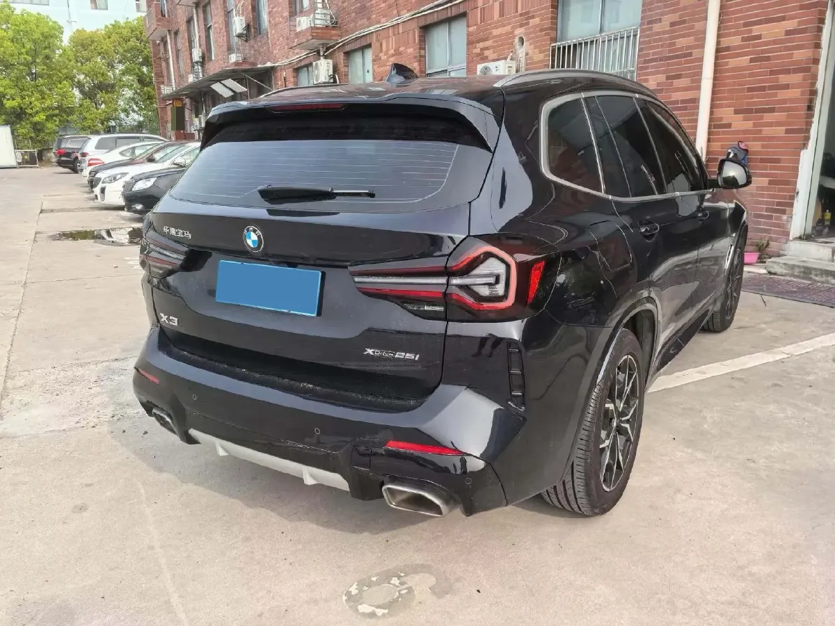 2023 BMW X3 2.0T 184HP L4 8AT,autocango,china used car exporter,china ev exporter,chinese used car exporter,chinese used ev exporter