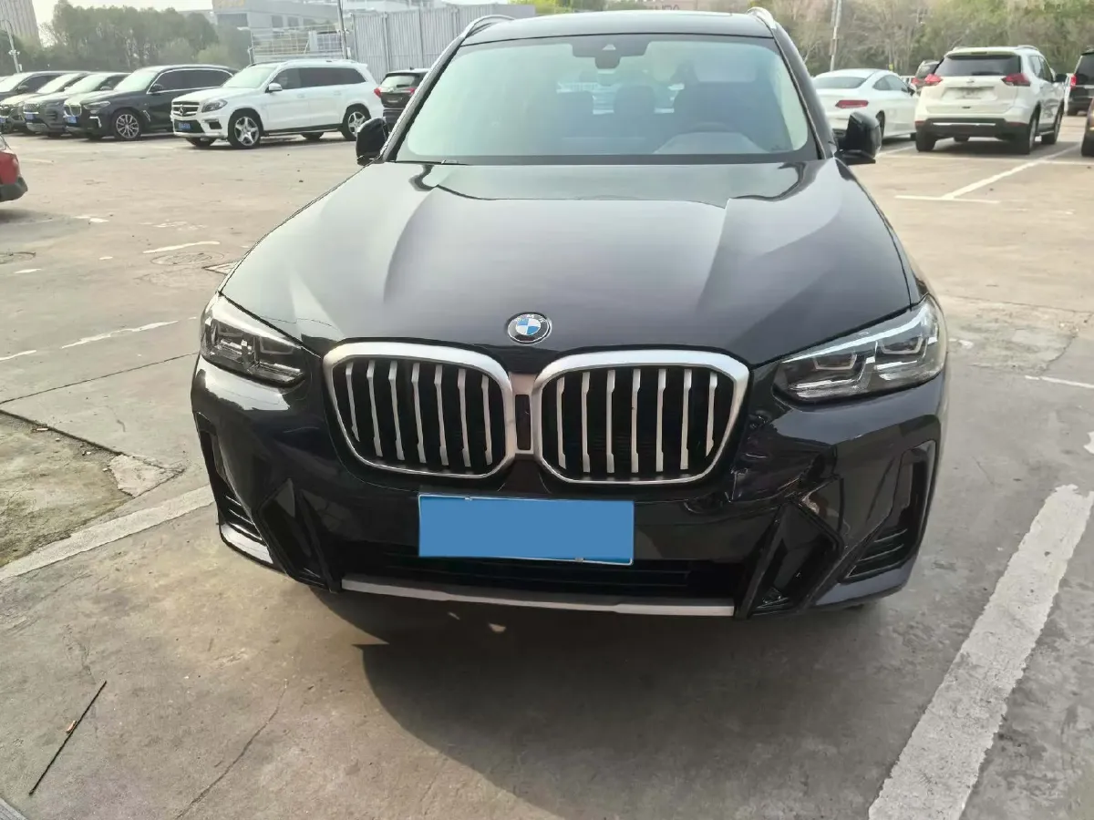 2023 BMW X3 2.0T 184HP L4 8AT,autocango,china used car exporter,china ev exporter,chinese used car exporter,chinese used ev exporter