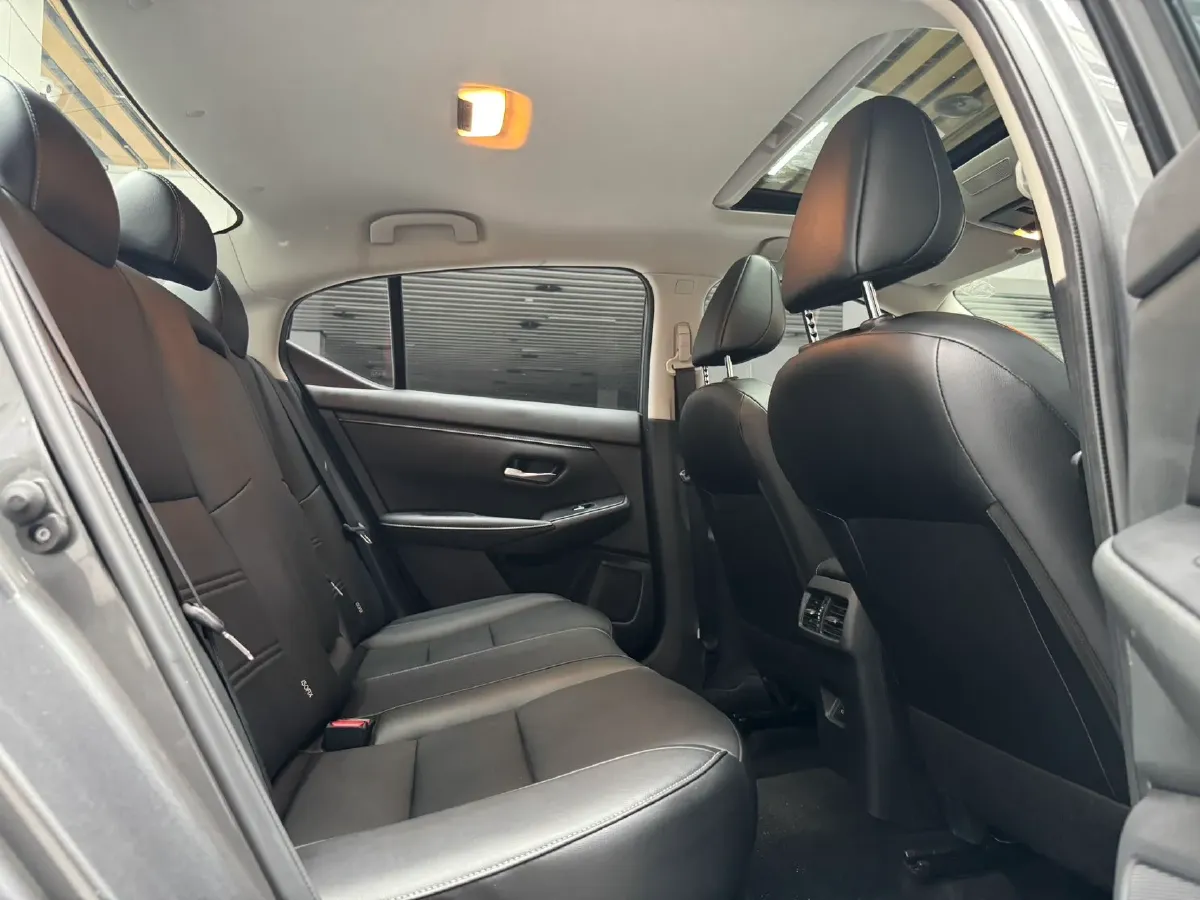 2023 Nissan Sylphy 1.6L 135HP L4 CVT,autocango,china used car exporter,china ev exporter,chinese used car exporter,chinese used ev exporter