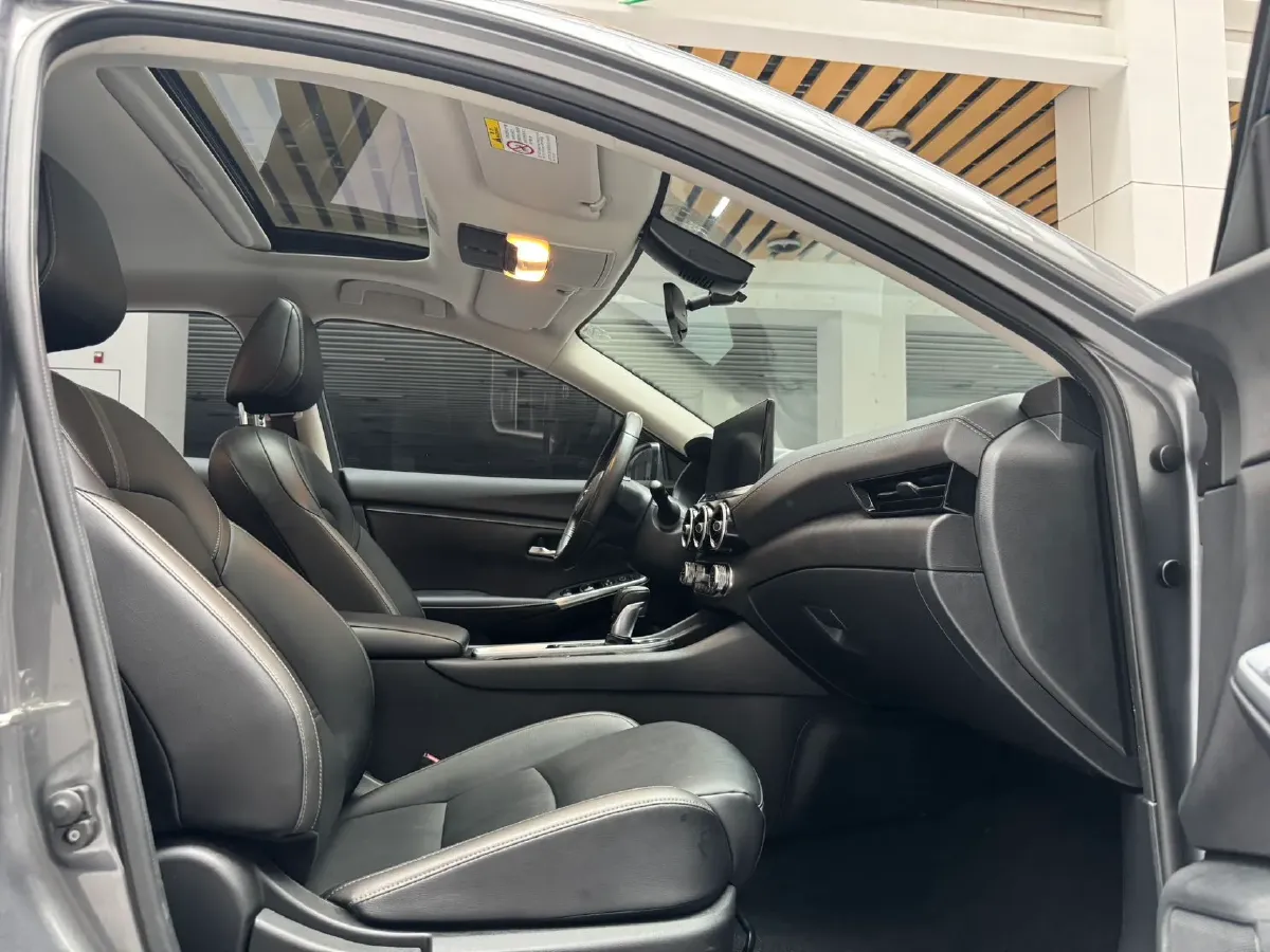 2023 Nissan Sylphy 1.6L 135HP L4 CVT,autocango,china used car exporter,china ev exporter,chinese used car exporter,chinese used ev exporter